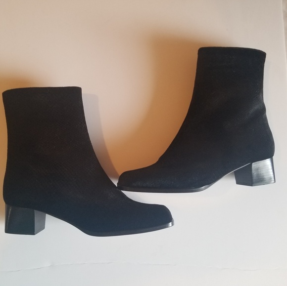 Yves Saint Laurent Black Suede Python Boots - Picture 3 of 8